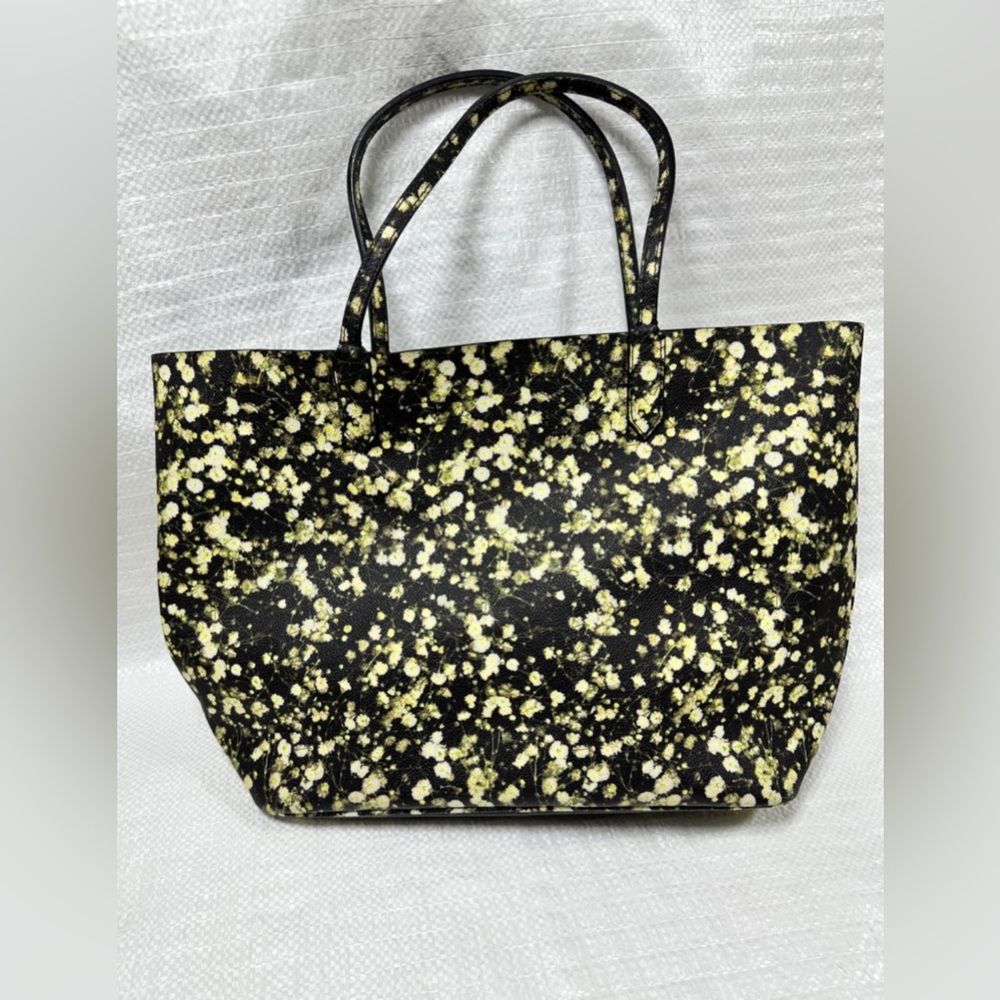 Limited Givenchy baby’s breath Antigona shopper tote authentic